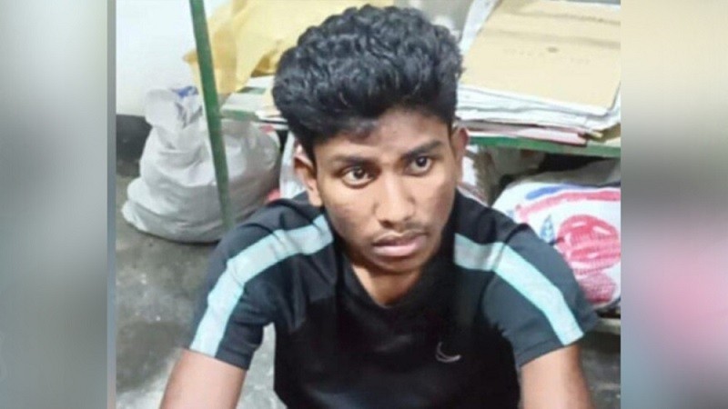 শহীদ আবু সাঈদকে নিয়ে কুরুচিপূর্ণ পোস্ট, রাজমিস্ত্রী গ্রেপ্তার